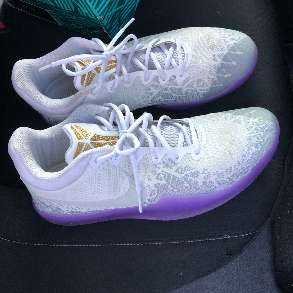 Kobe Mamba Rage “Purple Platinum”